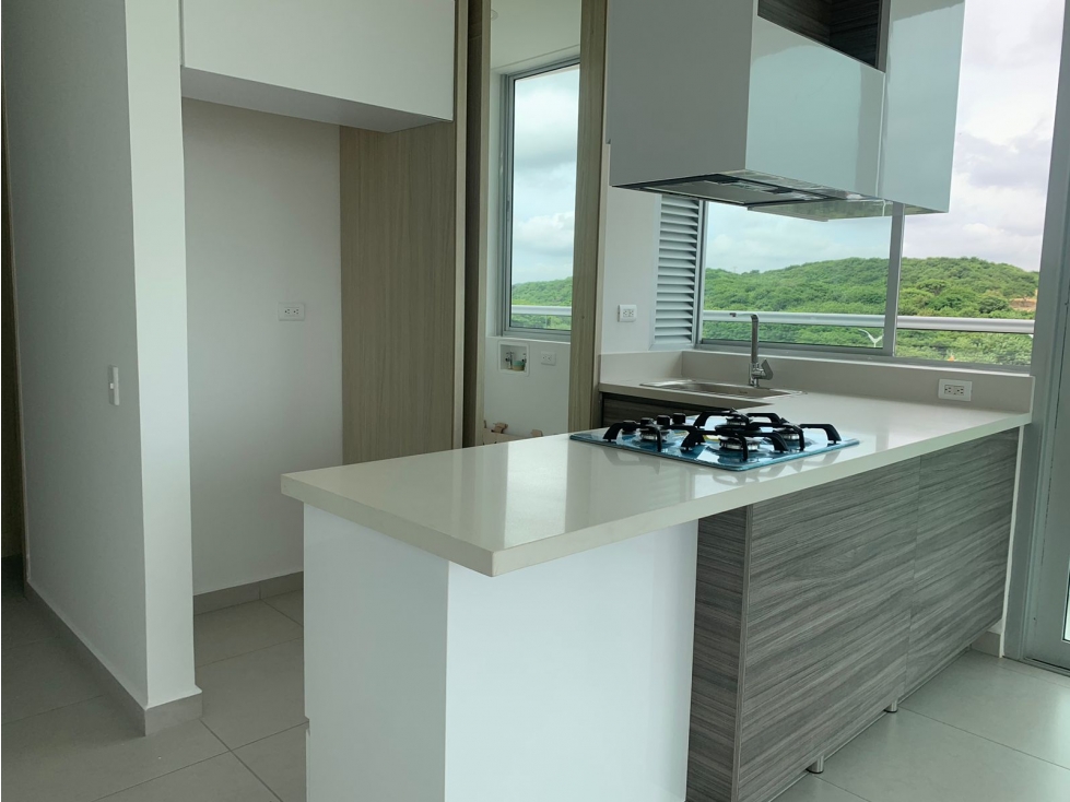 APARTAMENTO EN ALQUILER EN PORTAL DE GENOVES — foto 2