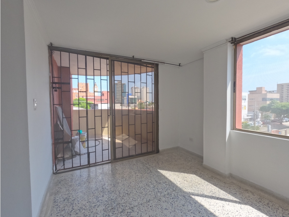 APARTAMENTO EN ALQUILER Y VENTA EN GRANADILLO — foto 3