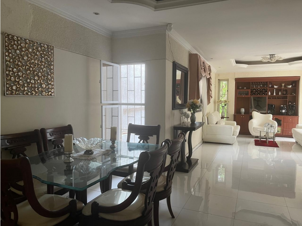 CASA EN VENTA EN CIUDAD JARDIN