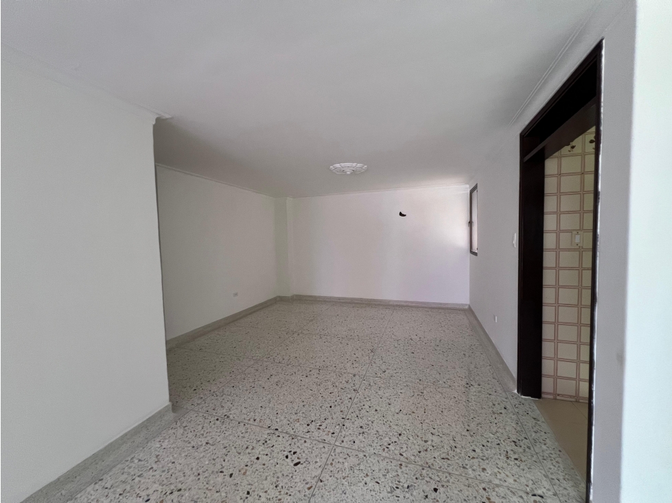 APARTAMENTO EN VENTA EN EL GOLF — foto 3