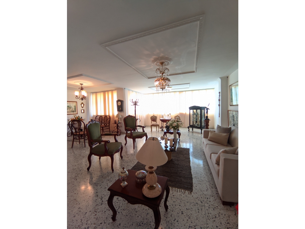 APARTAMENTO EN ARRIENDO Y VENTA EN RIOMAR — foto 2