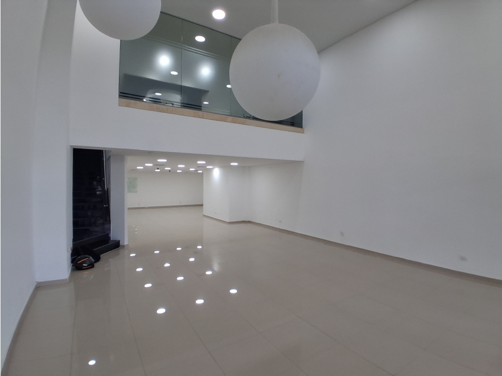OFICINA EN ARRIENDO EN VILLA COUNTRY — foto 3