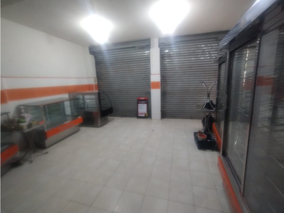 LOCAL DUPLEX EN VENTA EN LA CRA 21 FRENTE A SUPERMERCADO — foto 5