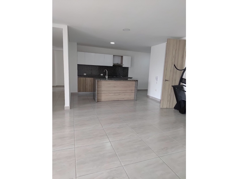 APARTAMENTO EN VENTA EN ANDALUCIA — foto 2