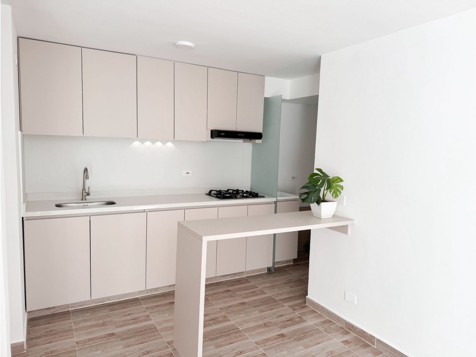 APARTAMENTO EN VENTA EN CIUDAD MALLORQUIN — foto 2