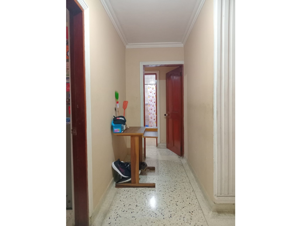 APARTAMENTO EN ARRIENDO EN VENTA EN LAS DELICIAS — foto 5