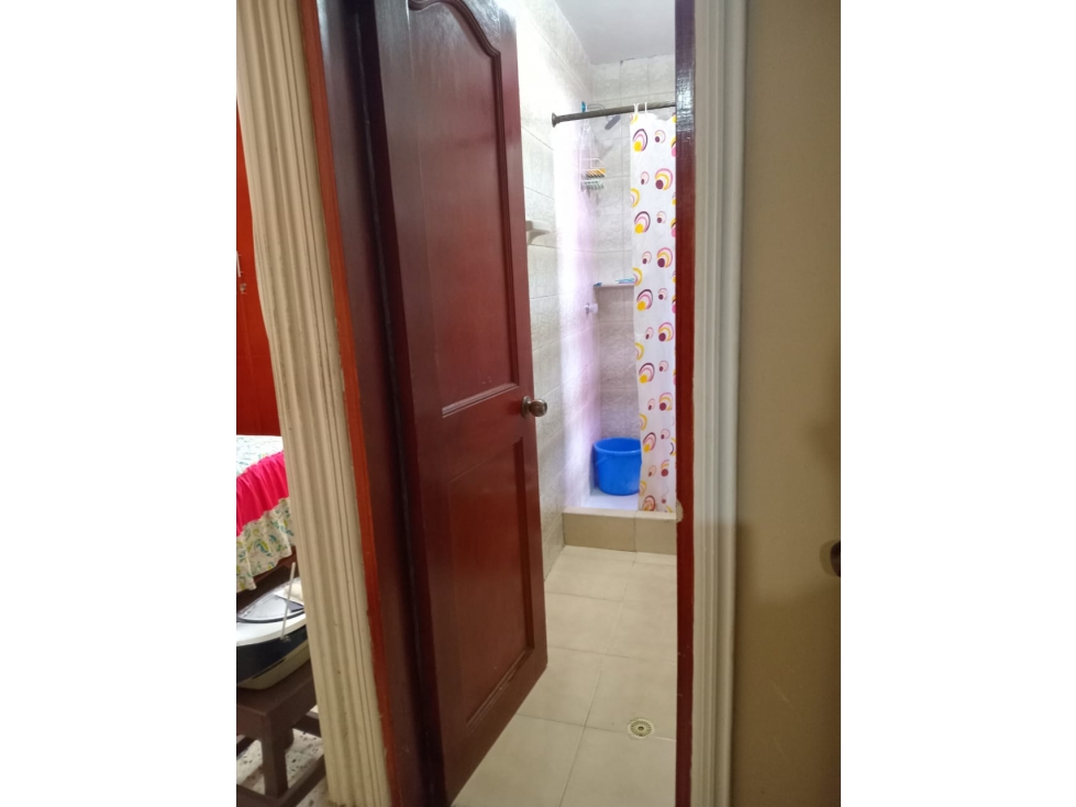 APARTAMENTO EN ARRIENDO EN VENTA EN LAS DELICIAS — foto 4