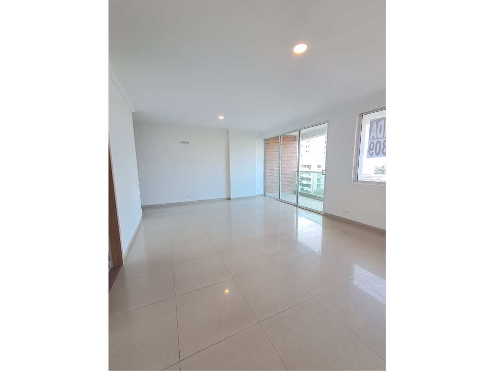 APARTAMENTO EN ARRIENDO Y VENTA EN ALTOS DE RIOMAR — foto 3