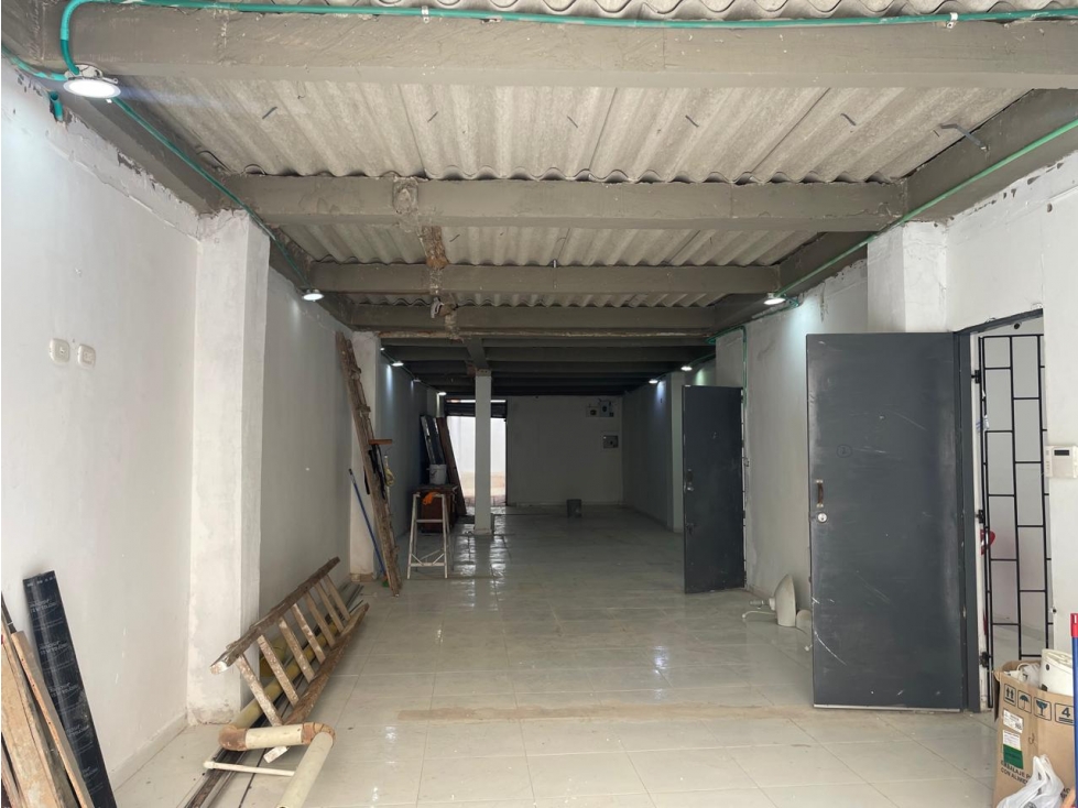 BODEGA EN ALQUILER Y VENTA EN EL CENTRO - 3