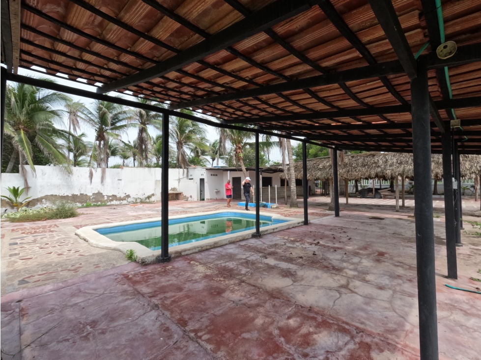 LOTE EN VENTA EN SABANILLA - 4