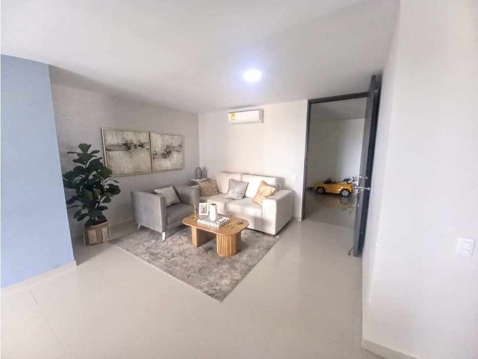 APARTAMENTO EN ALQUILER Y VENTA EN LA CAMPIÑA — foto 2