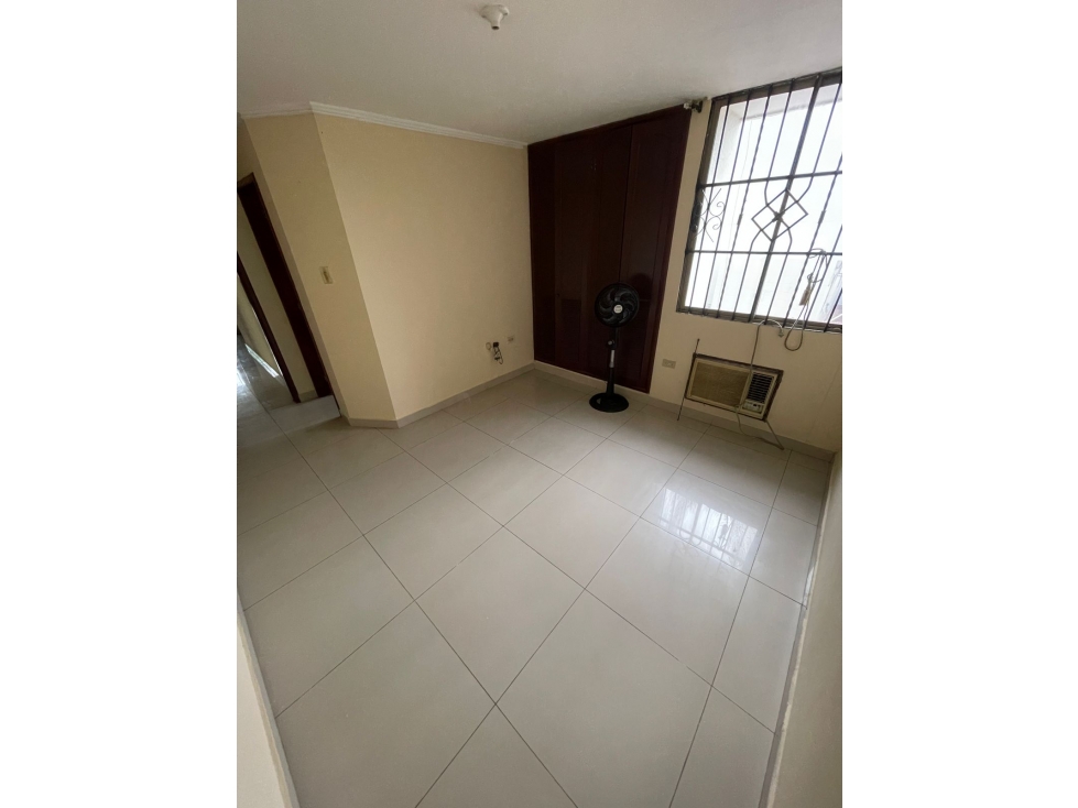 APARTAMENTO EN VENTA EN EL RECREO — foto 2