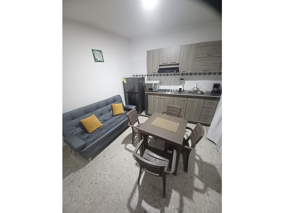 APARTAMENTO EN ALQUILER EN LOS NOGALES