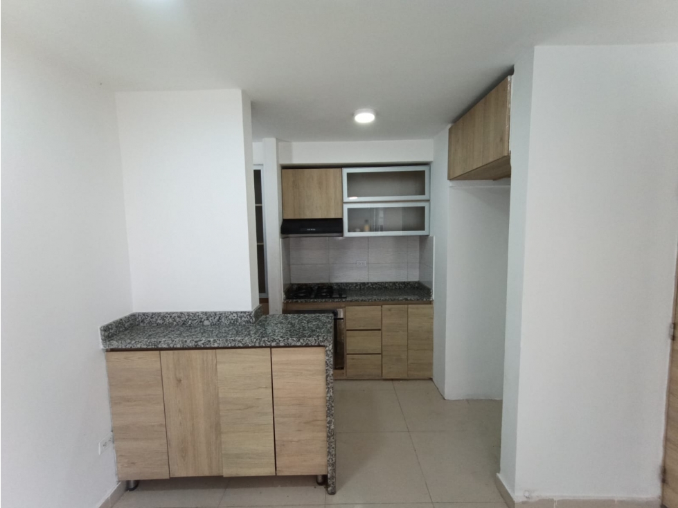 APARTAMENTO EN ALQUILER EN ALAMEDA DEL RIO — foto 4