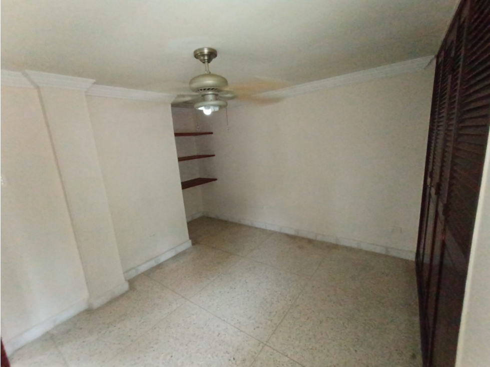 APARTAMENTO EN ALQUILER EN RIOMAR — foto 6
