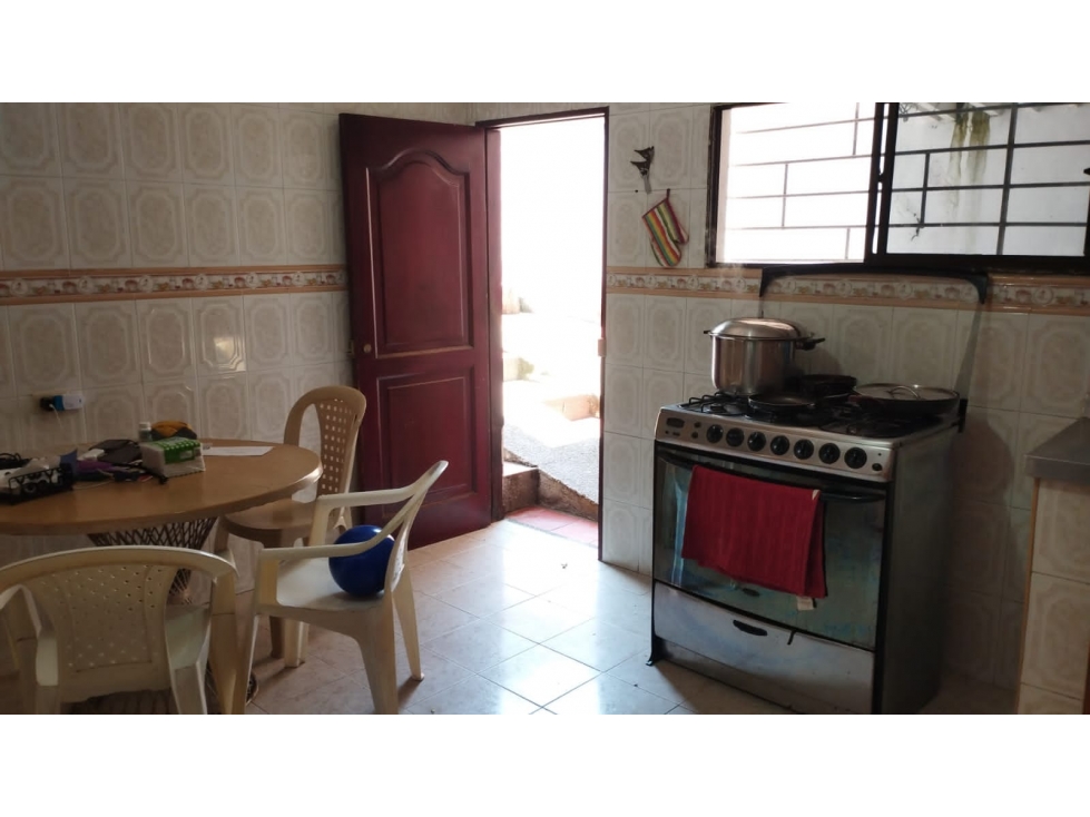 CASA EN VENTA EN EL POBLADO — foto 3