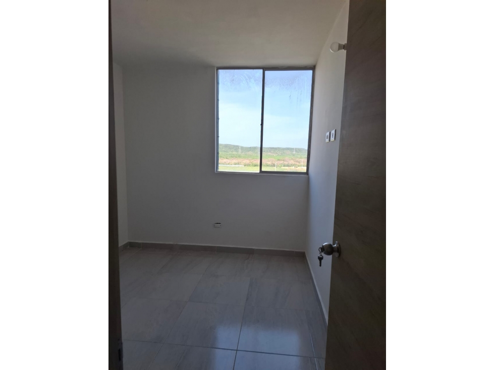 APARTAMENTO EN ALQUILER EN ALAMEDA DEL RIO — foto 4