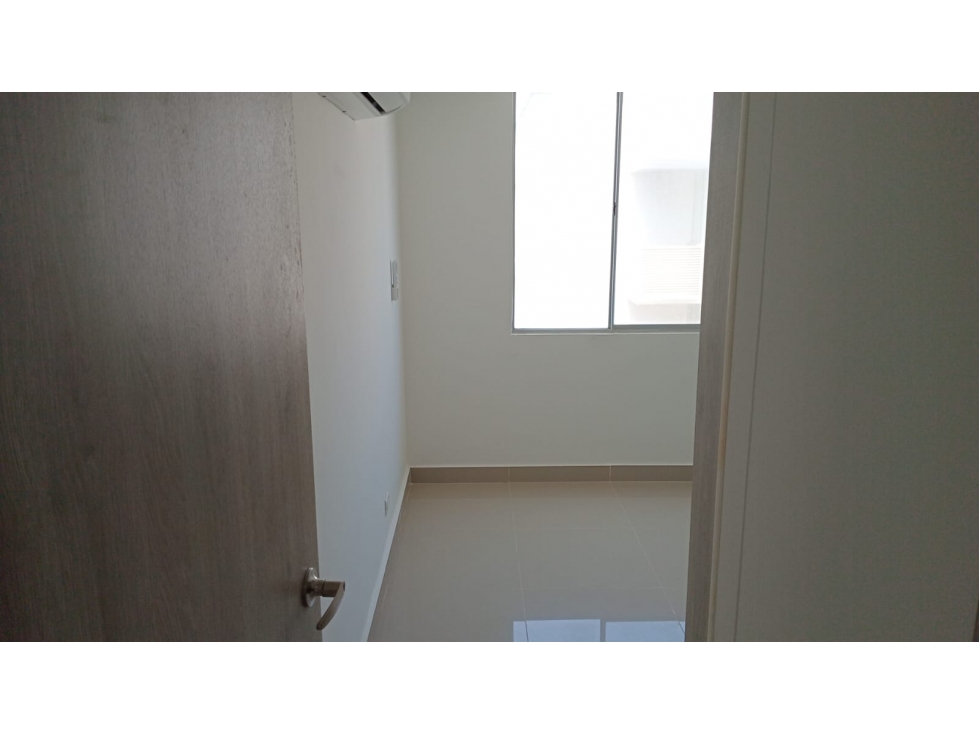 APARTAMENTO EN VENTA EN PARAISO — foto 5