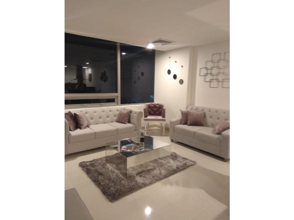 APARTAESTUDIO AMOBLADO EN LA CASTELLANA