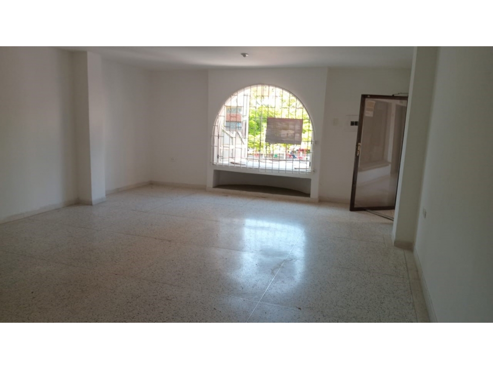 LOCAL EN ALQUILER EN ALTO PRADO