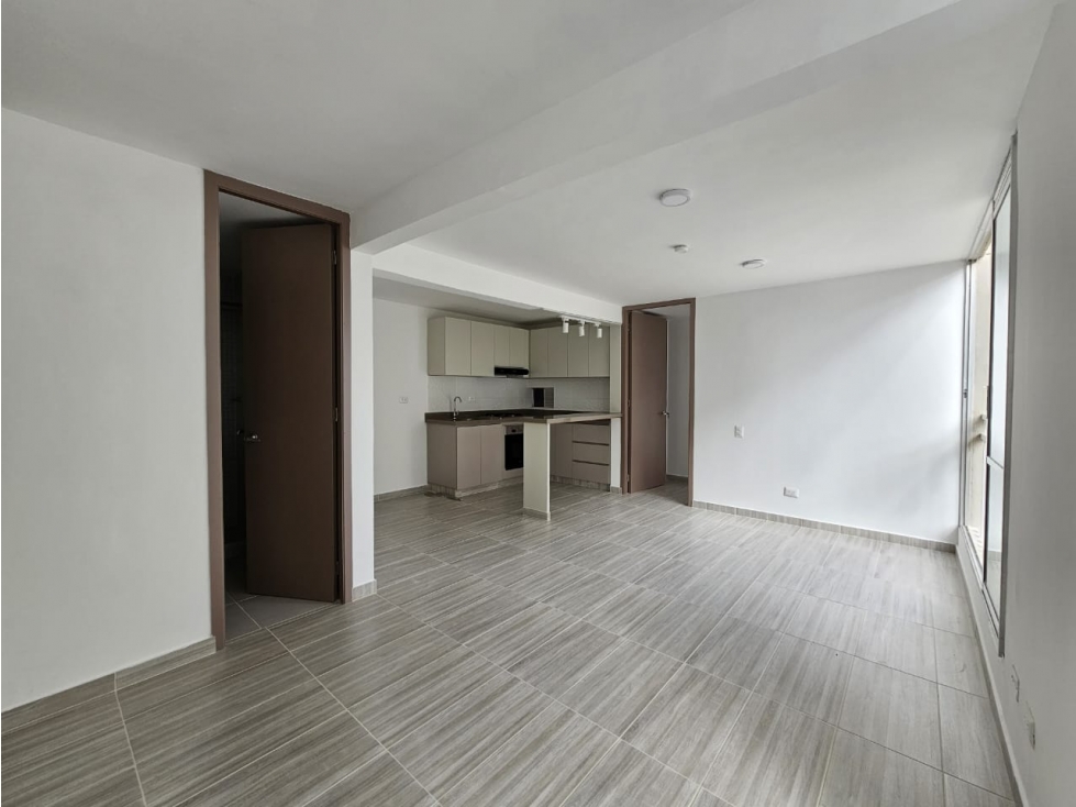 APARTAMENTO EN ARRIENDO EN CIUDAD MALLORQUIN — foto 2