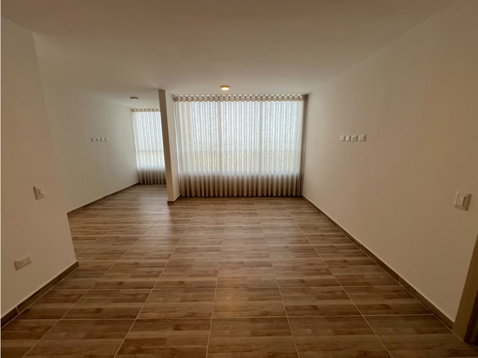 APARTAMENTO EN ARRIENDO Y VENTA EN CIUDAD MALLORQUIN — foto 2
