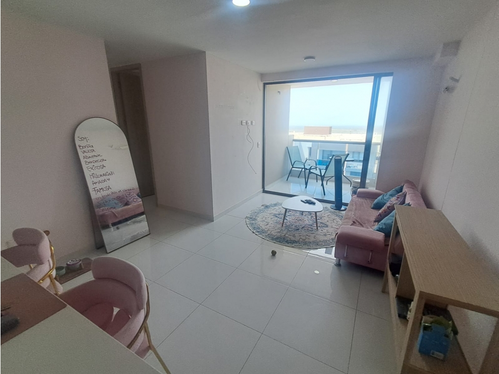 APARTAMENTO SEMINUEVO EN ARRIENDO EN RIO ALTO — foto 3