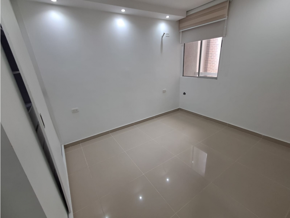 APARTAMENTO EN ARRIENDO EN CIUDAD MALLORQUIN — foto 5