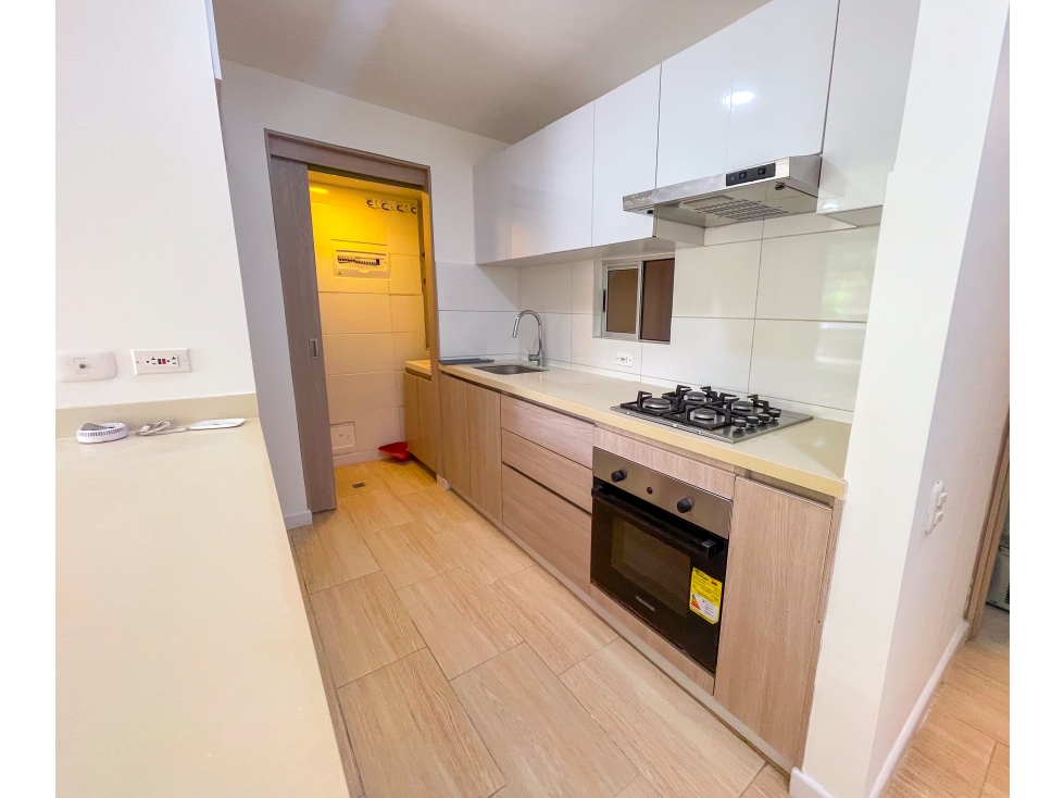 APARTAMENTO EN ARRIENDO EN RIO ALTO — foto 2