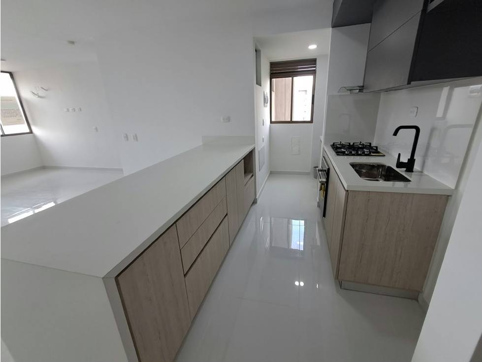 APARTAMENTO PARA ESTRENAR EN ARRIENDO EN RIO ALTO — foto 5