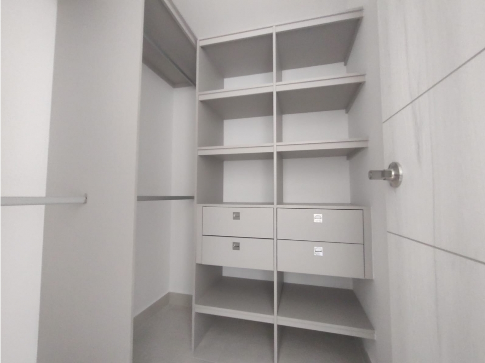 APARTAMENTO EN ALQUILER Y VENTA EN RIOMAR — foto 6
