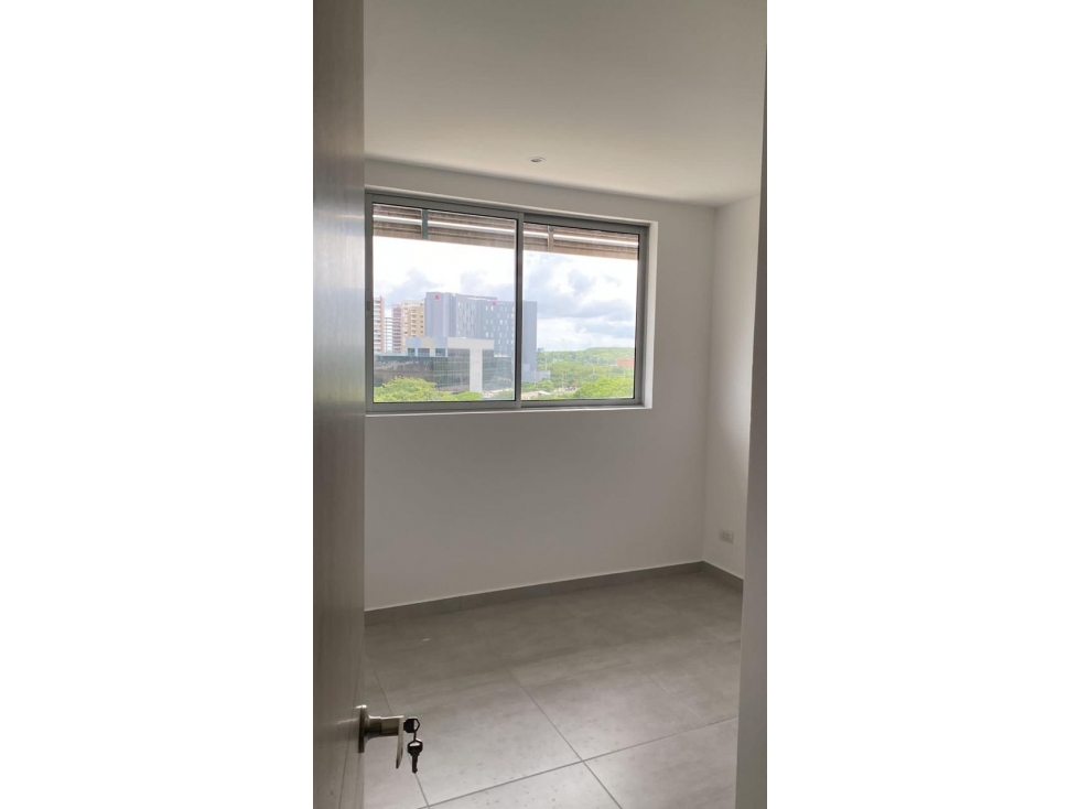 APARTAMENTO EN ALQUILER EN PORTAL DE GENOVES - 4
