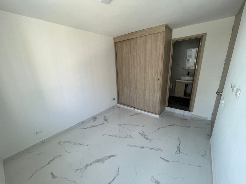 APARTAMENTO EN ALQUILER EN ALTO CIUDAD MALLORQUIN — foto 5