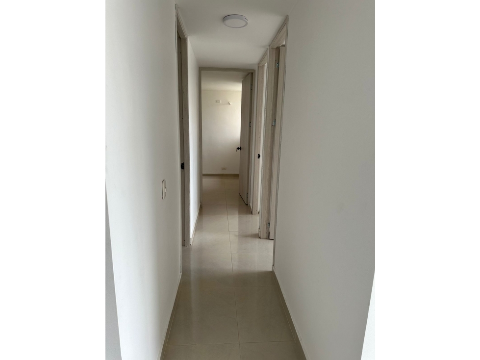 APARTAMENTO EN ALQUILER EN ALAMEDA DEL RIO — foto 3