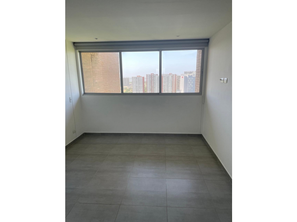APARTAMENTO EN ALQUILER EN PORTAL DE GENOVES — foto 4