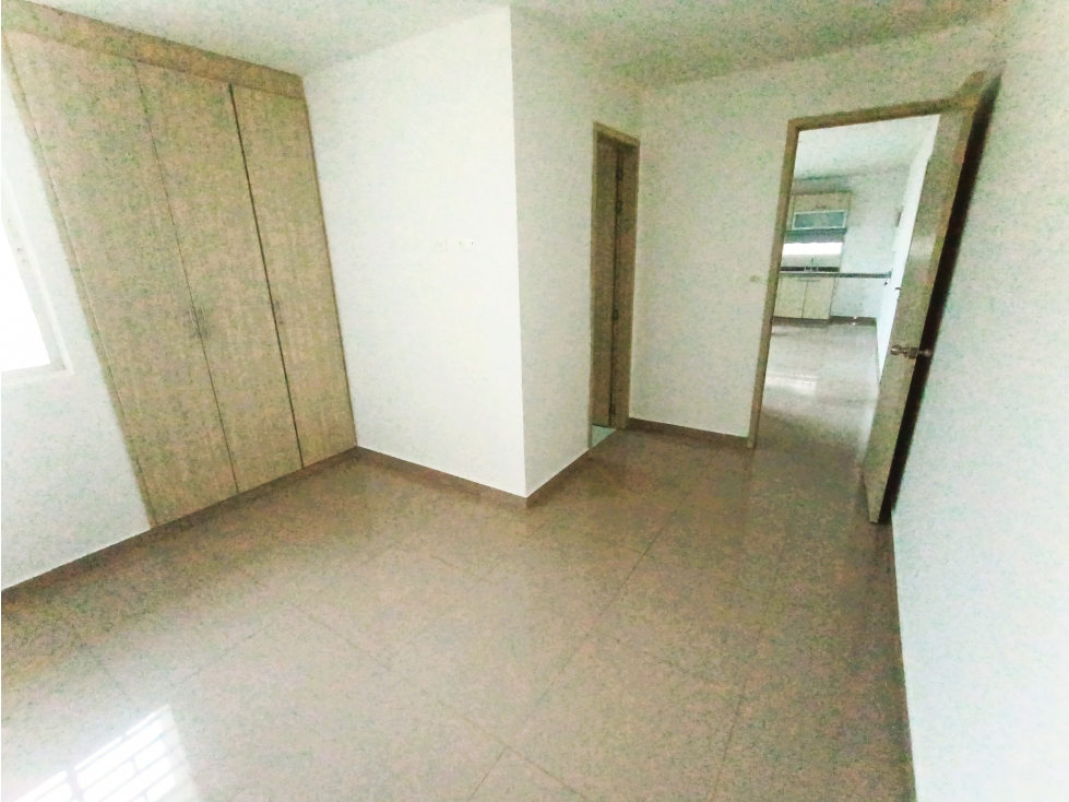 APARTAMENTO EN ALQUILER EN EL PORVENIR — foto 3