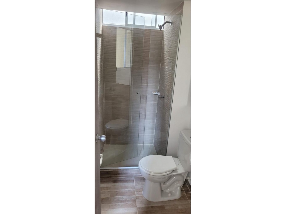 APARTAMENTO EN ALQUILER EN CIUDAD MALLORQUIN — foto 6