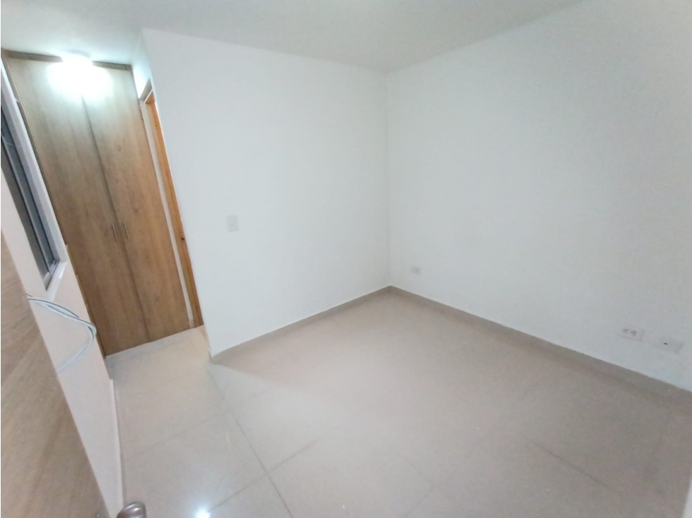 APARTAMENTO EN ALQUILER EN ALAMEDA DEL RIO — foto 6