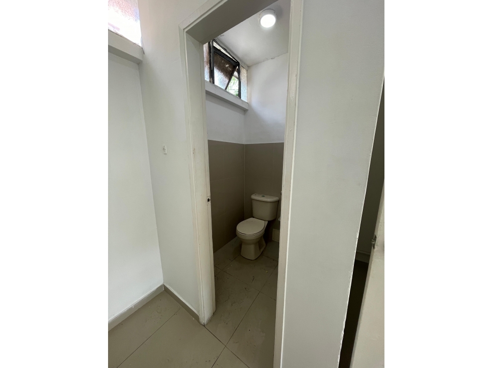 LOCAL EN VENTA EN VILLA COUNTRY - 6