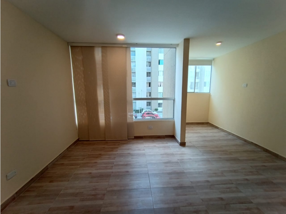 APARTAMENTO EN VENTA EN CIUDAD MALLORQUIN — foto 2
