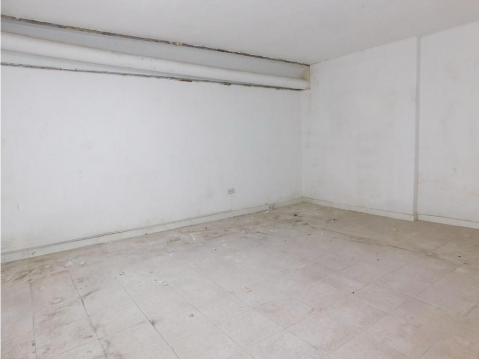 BODEGA EN ARRIENDO EN LA CIRCUNVALAR — foto 4