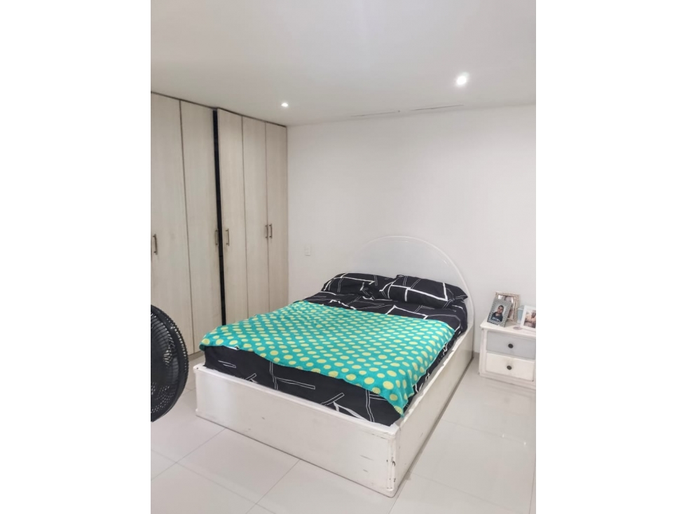 APARTAESTUDIO SIN AMOBLAR EN VENTA EN ALTOS DE RIOMAR — foto 3