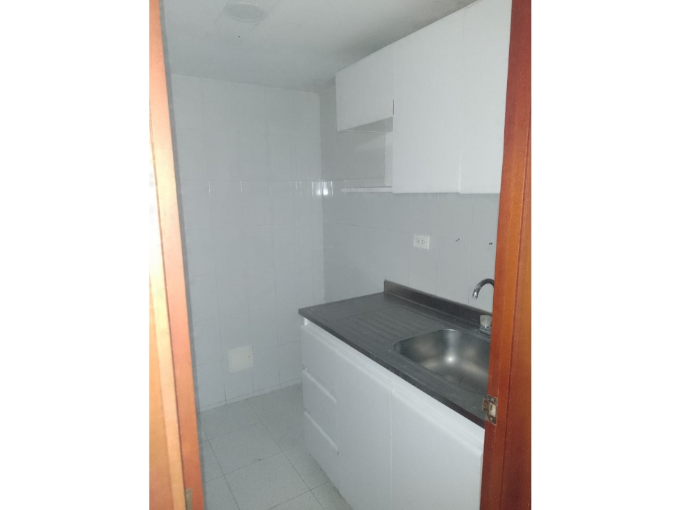 OFICINA EN ARRIENDO Y VENTA EN EL PRADO - 6