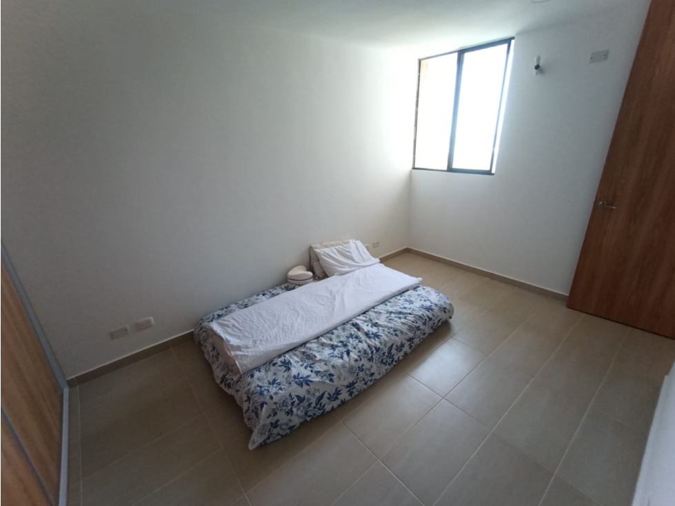 APARTAMENTO EN ARRIENDO EN RIO ALTO — foto 4