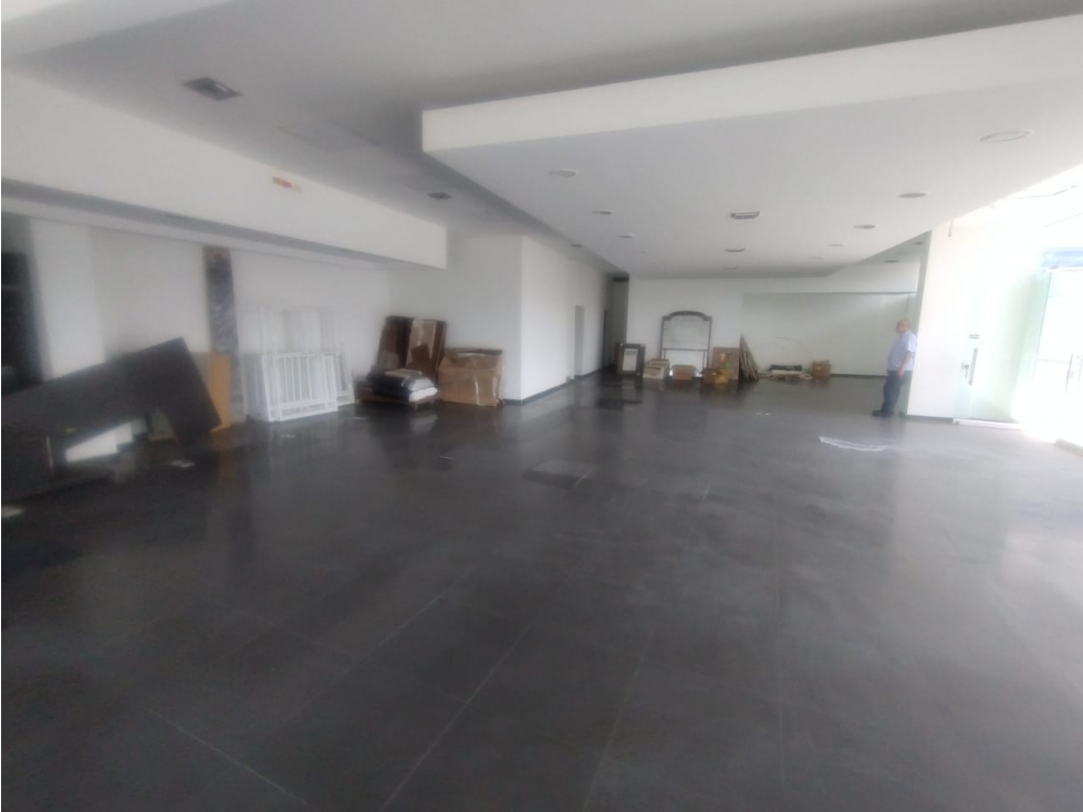LOCAL EN ARRIENDO EN ALTO PRADO