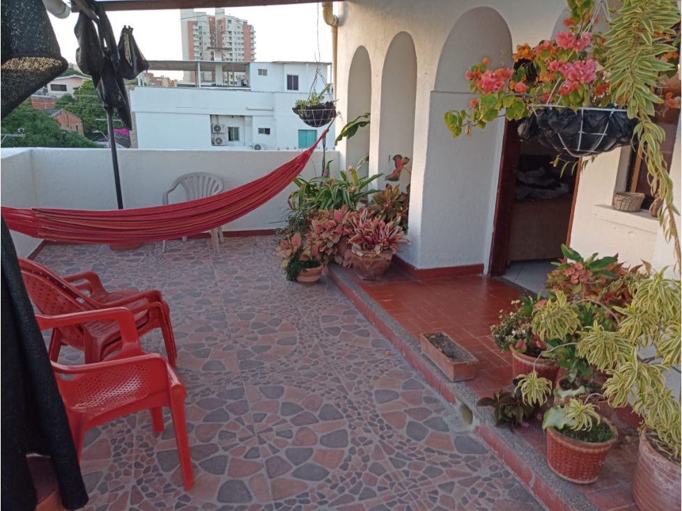APARTAMENTO EN VENTA EN LAS DELICIAS — foto 3