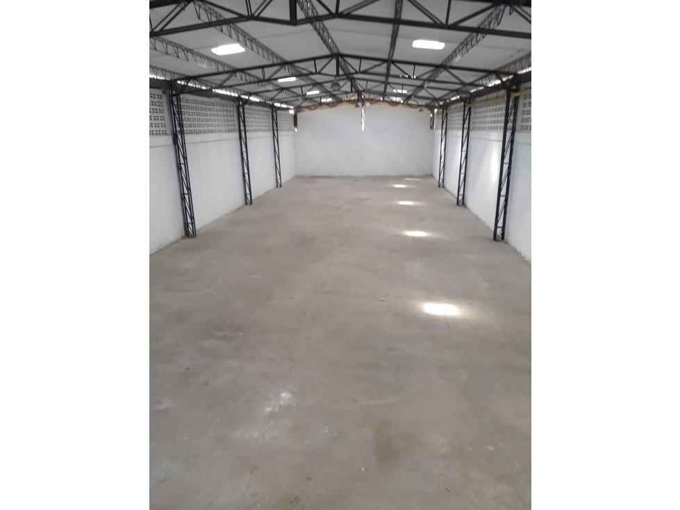 BODEGA EN ARRIENDO EN CARIBE VERDE