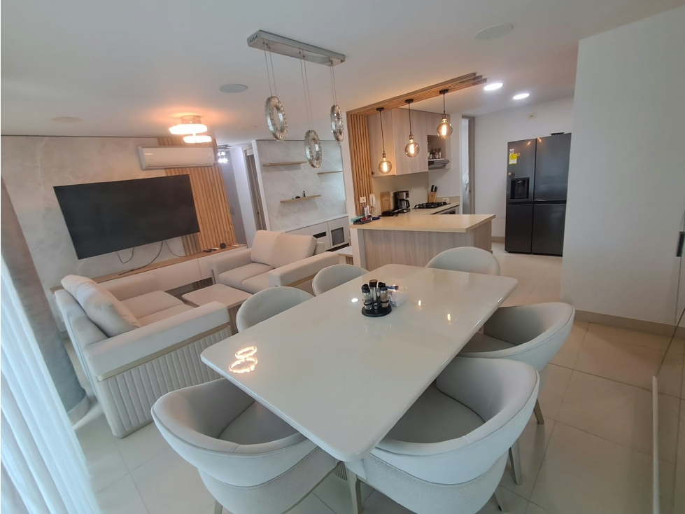 APARTAMENTO AMOBLADO EN ARRIENDO EN ALTOS DEL LIMON
