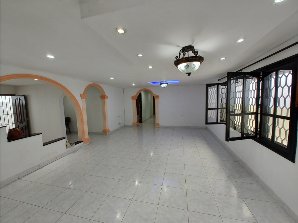 CASA EN ARRIENDO EN PARAISO — foto 3