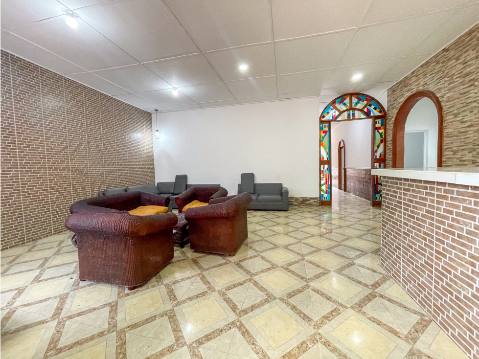 HOTEL EN ARRIENDO EN BELLAVISTA - 3